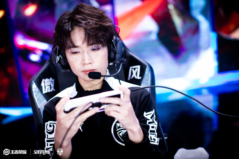 更是一位 更是一位