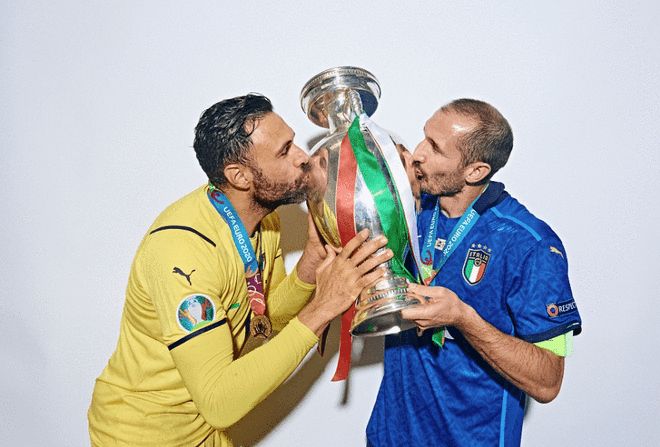 竞技状态的 竞技状态的