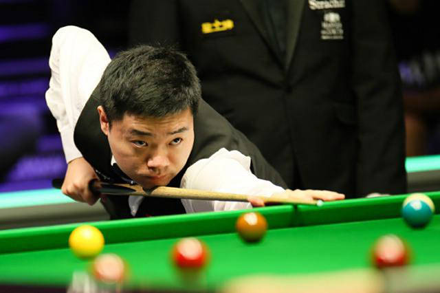 运动员们的 运动员们的