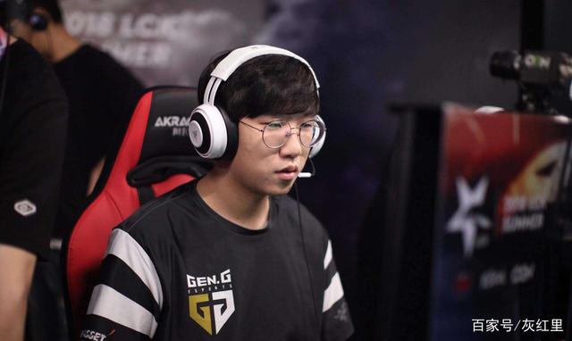 凭借其灵活 凭借其灵活