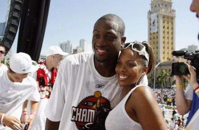 胜利并不遥 胜利并不遥